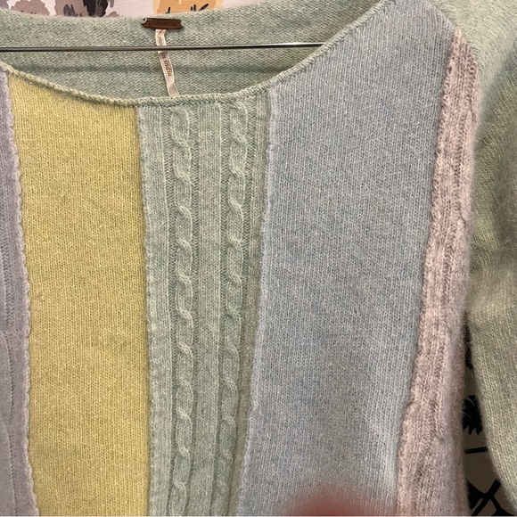 Free People wool sweater - Picture 2 of 5